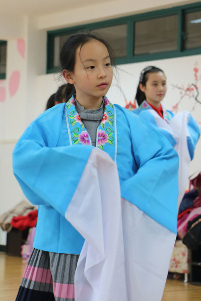 探访杭州小学少儿京剧社